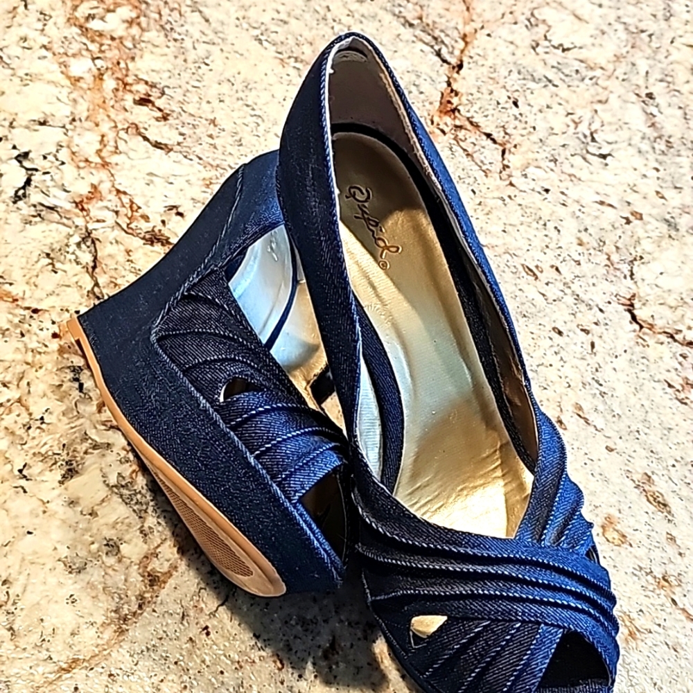 Quaid Open Toe Heels
